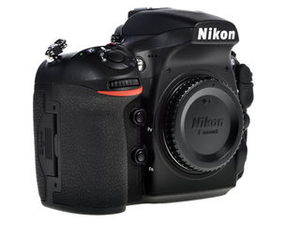 Цифровой фотоаппарат Nikon D810 Body черный