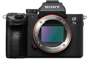 Цифровой фотоаппарат Sony Alpha A7 Mark III Body (ILCE-7M3)  (