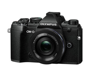 Камера со сменной оптикой Olympus OM-D E-M5 Mark III kit 14-42mm EZ (V207090BE030) черный