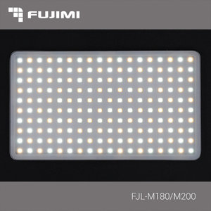 Осветитель Fujimi FJL-M200 светодиодный компактный в алюминиевом корпусе, черный